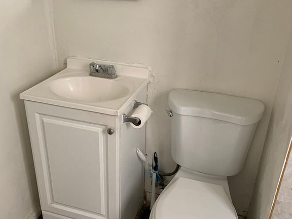 4th image of 9316 1/4 Park St #9316-1/4