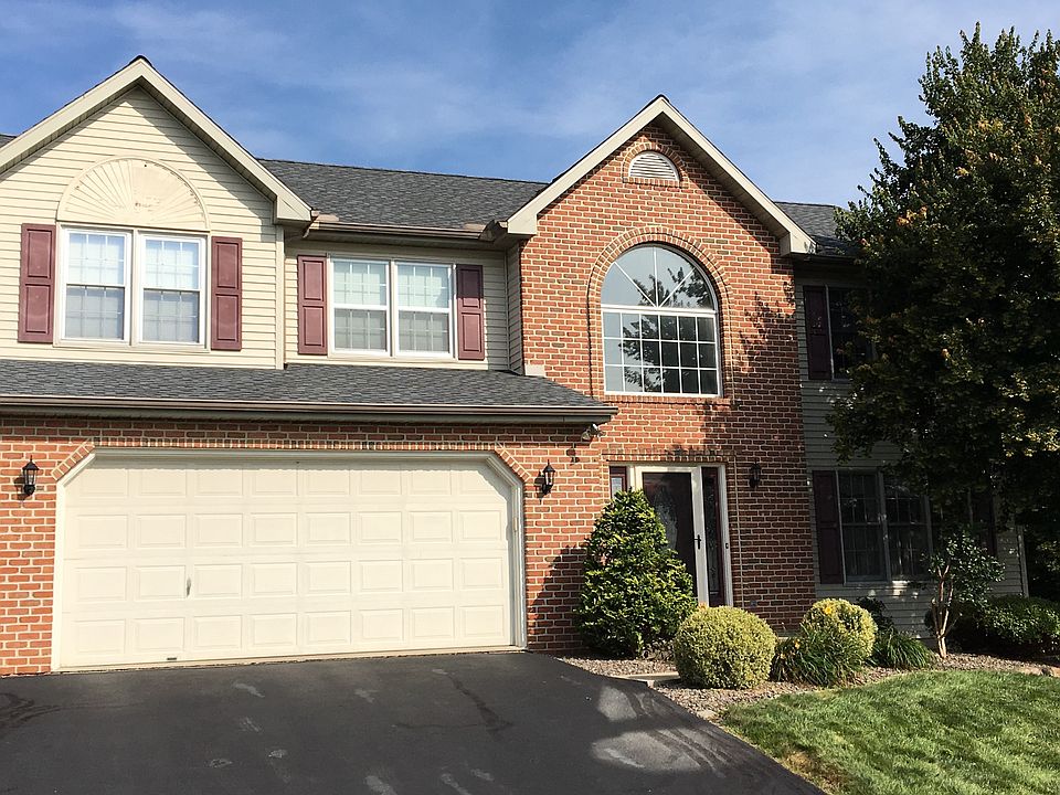 1st image of 110 Omega Cir