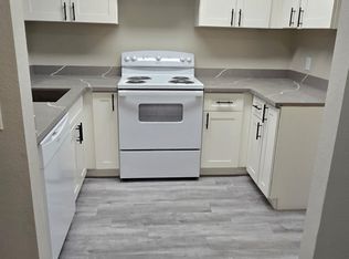 14555 Whitman Ave N APT 205, Seattle, WA 98133