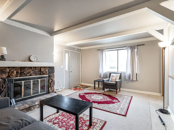 6956 N Raintree Dr, Milwaukee, WI 53223