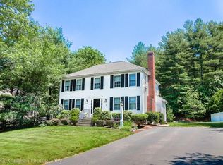 95 Oxford Dr, Franklin, MA 02038