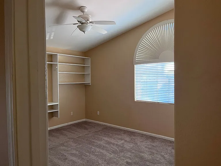 4746 W Carla Vista Dr — Photo 45