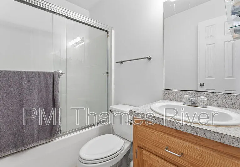 62 Terry Rd — Photo 38