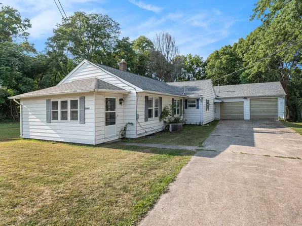 23443 Ardmore Trl, South Bend, IN 46628