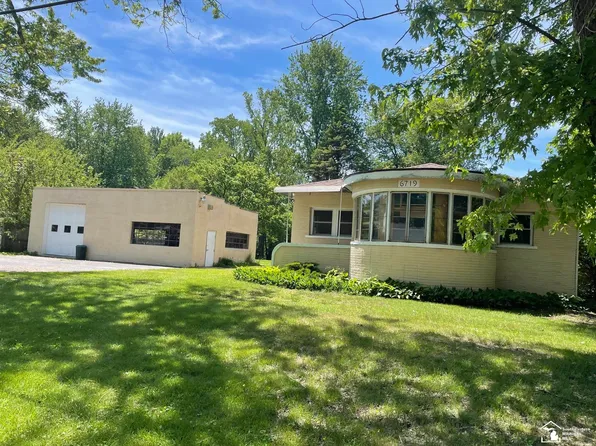 6719 Summerfield Rd, Temperance, MI 48182
