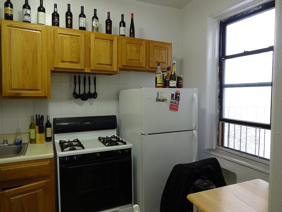 2nd image of 3407 31st Ave APT 3C