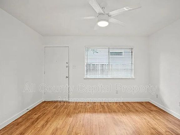 2nd image of 502 W 35th St APT 202