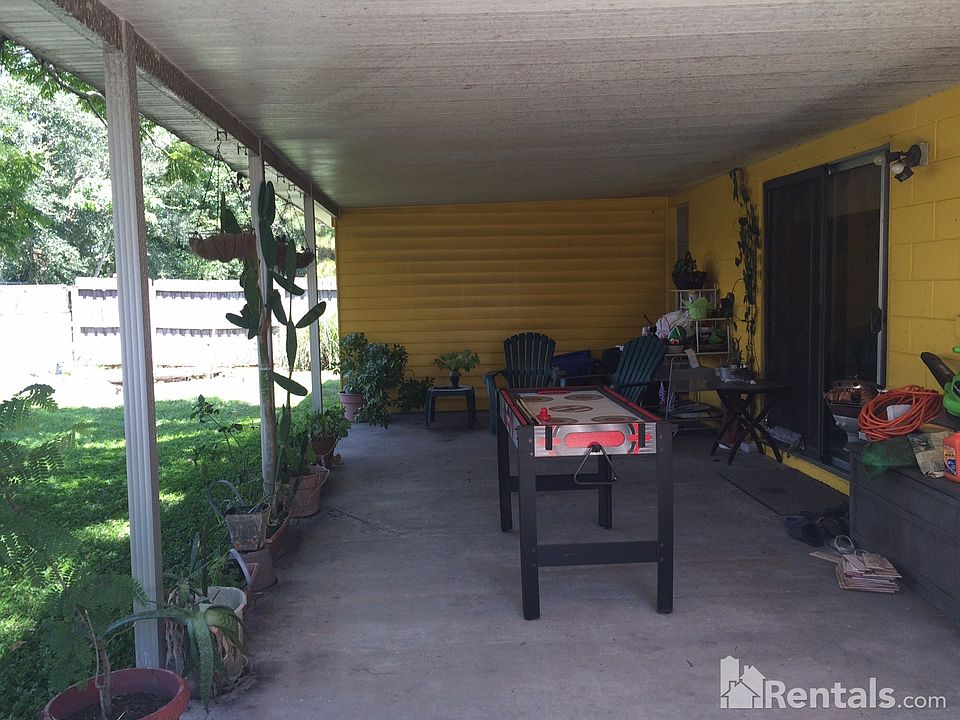 2nd image of 124 Morelia Ln