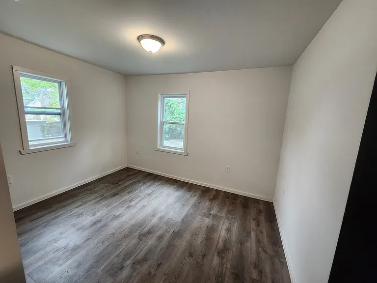 35127 Mabon Dr — Photo 11