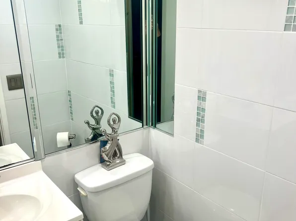 3000 Springdale Boulevard #V103, Palm Springs, FL 33461