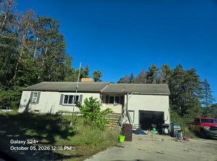 1026 W River Rd, Muskegon, MI 49445