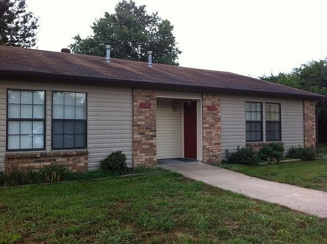 1st image of 2312 W Meadow Dr