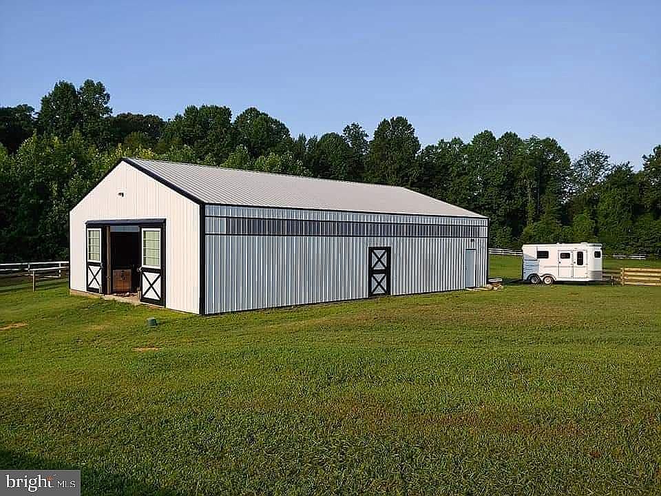 40x60 8 stall barn 2019