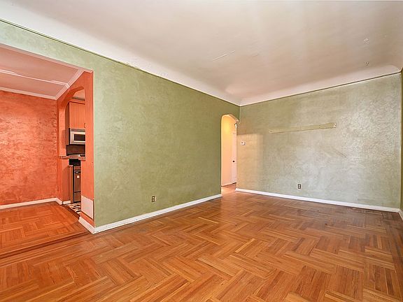 5th image of 2238 E 27th St