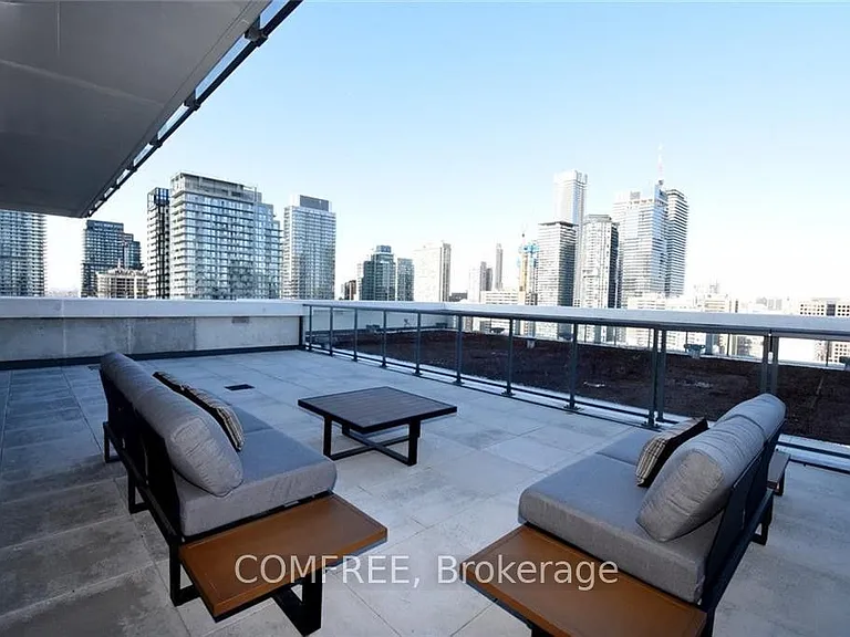 81 Wellesley St E #2305 — Photo 3