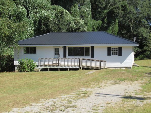 36 Armstrong Dr