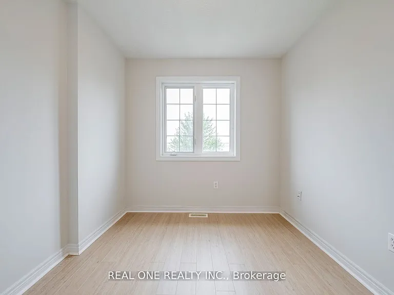 1263 Craigleith Rd — Photo 34