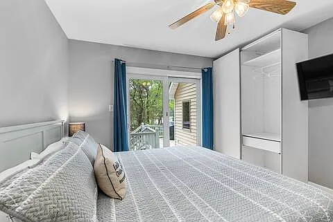 4 bed, 2409 sqft, $3,500 — Photo 4