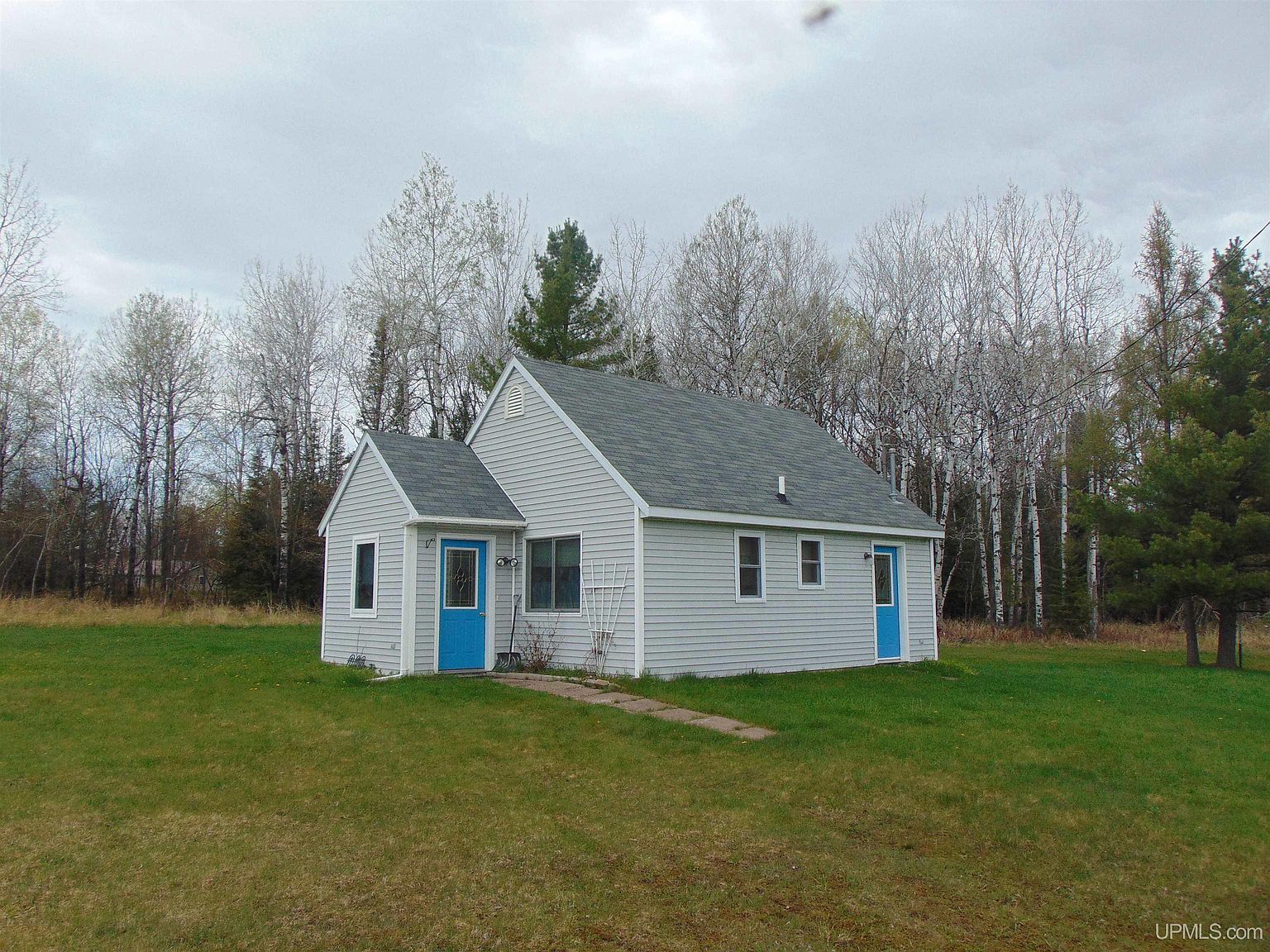 15386 Snowflake Rd, Bruce Crossing, MI 49912 | Zillow