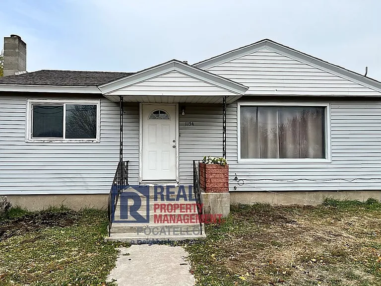 1154 W Eldredge Rd — Photo 35