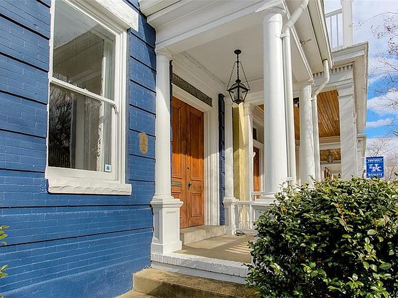 4th image of 2220 Park Ave