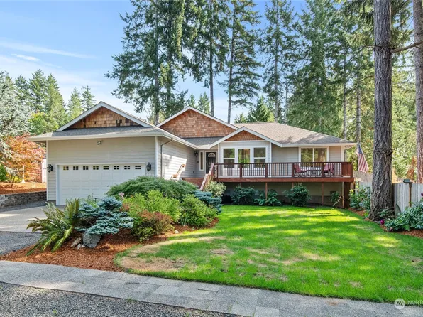 183 E Village View, Allyn, WA 98524
