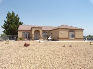 380 E Jaybird St, Pahrump, NV 89048
