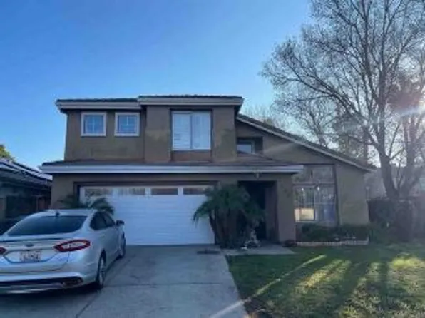 1498 Monterey Ct, Tracy, CA 95376
