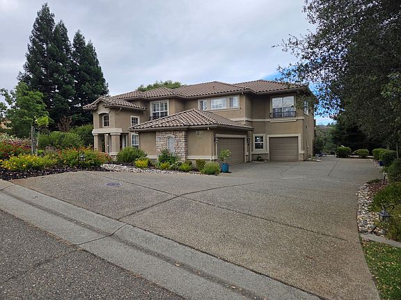 2nd image of 3265 Appian Way
