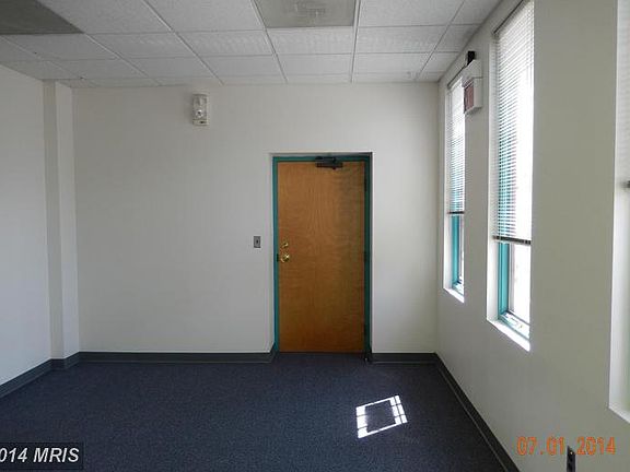 4th image of 3911 Old Lee Hwy Ste 42D