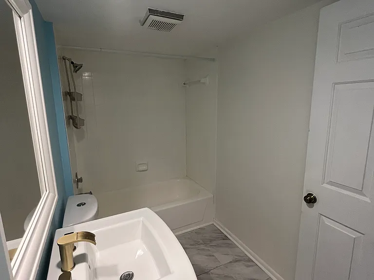 3640 Whitehall Dr — Photo 15