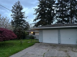 11920 SE Grant St, Portland, OR 97216