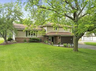 1649 Lilac Ln, Mendota Heights, MN 55118