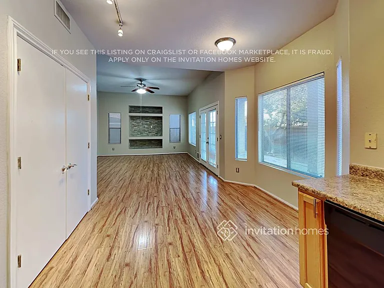 6428 W Saddlehorn Rd — Photo 9