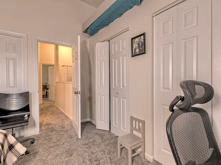128 Winston Way — Photo 18