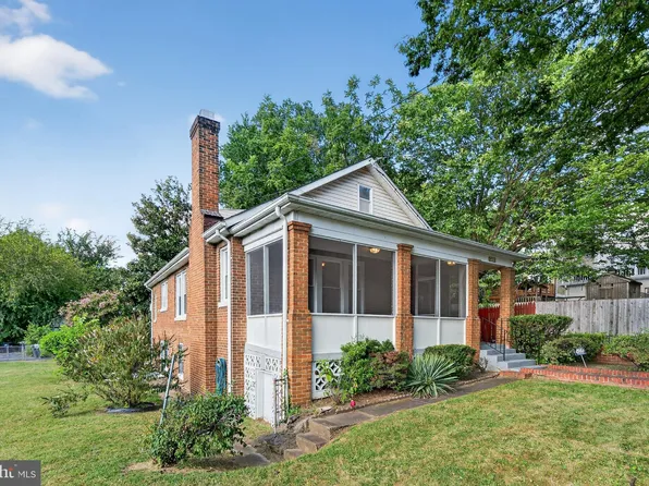 213 Van Buren St NW, Washington, DC 20012