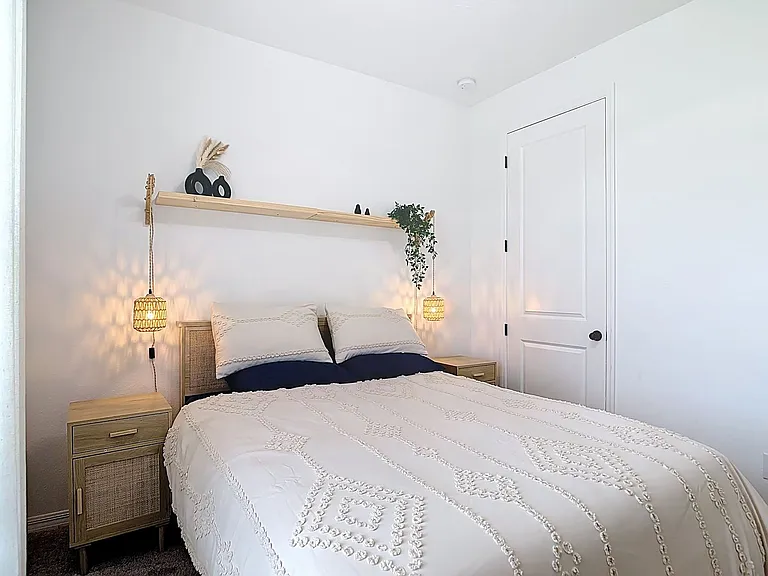 1348 Sterling Pointe Dr — Photo 20