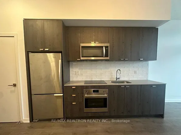 56 Forest Manor Rd, Toronto, ON