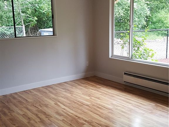 4th image of 9103 207th Ave E