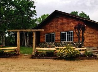 20390 Vintage Dr, Red Bluff, CA 96080