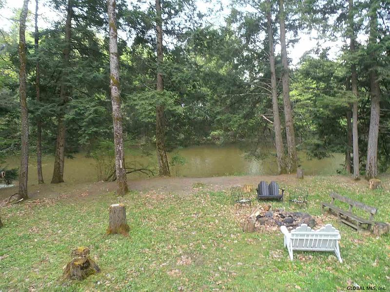 5th image of 82 BATTENKILL