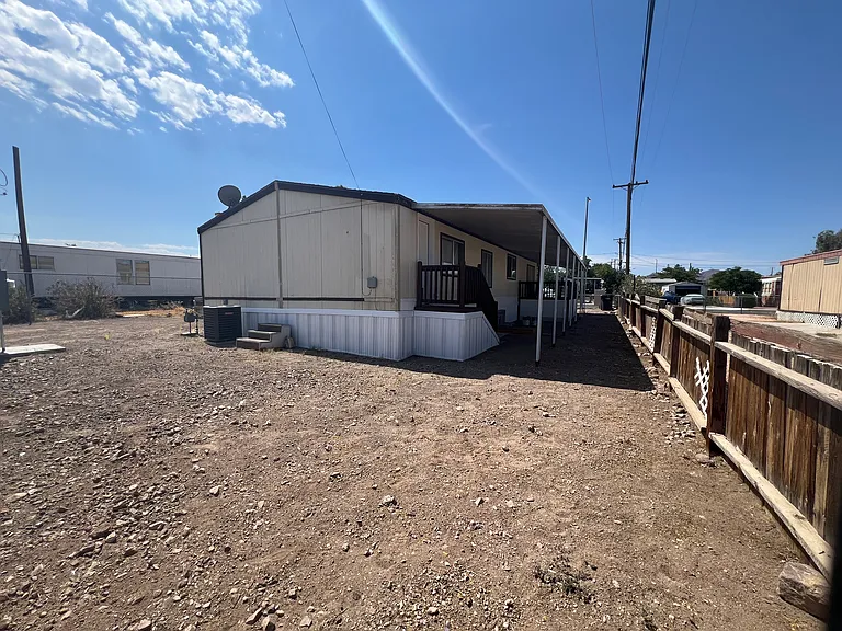 203 Shoshone Ln — Photo 15