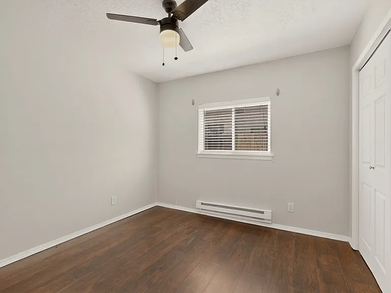 5013 Argus Ave NW — Photo 32