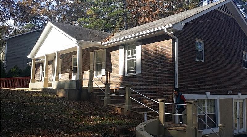 1st image of 1883 Farmwood Dr