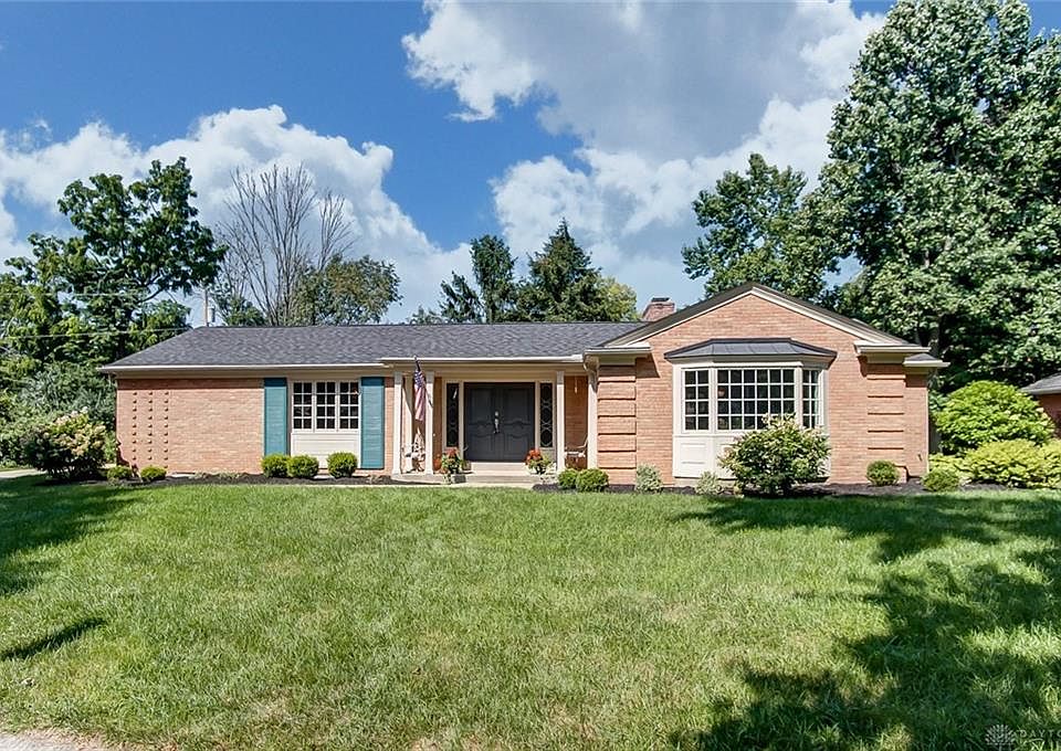1st image of 4617 Carlyle Cir