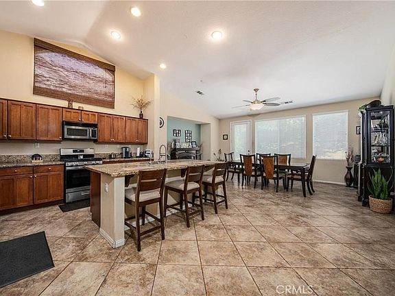 5th image of 1451 Daybreak Way