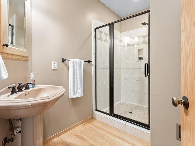 310 Wild Iris Ln — Photo 29