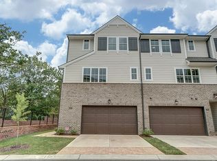 1237 Cotswold Pl, Charlotte, NC 28211