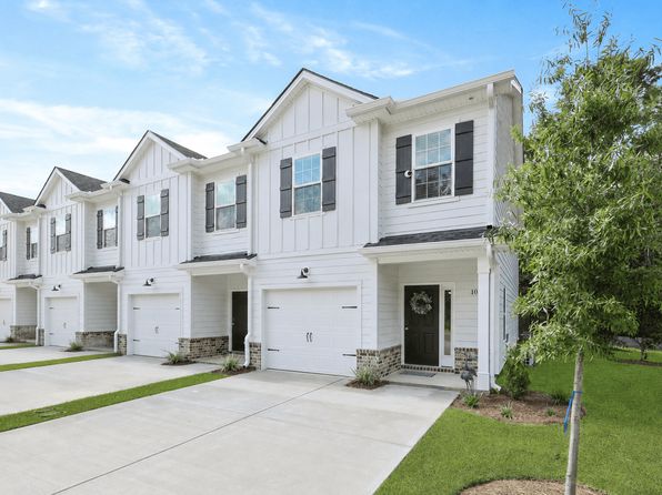 102 Lusk Ln