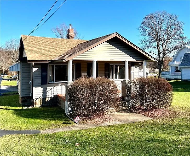 1125 Fayette Ave photo 1
